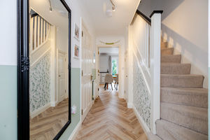 St. Denys Close